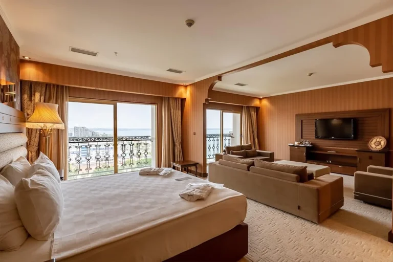 Megasaray Bedroom