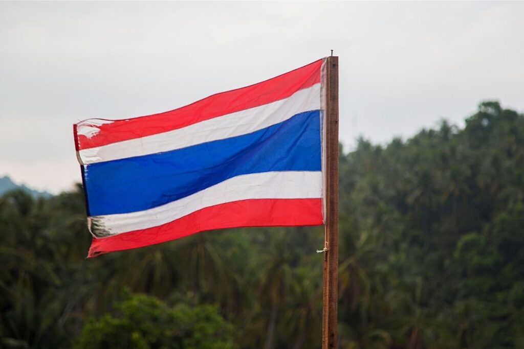 Dental implant in Thailand vs Turkey