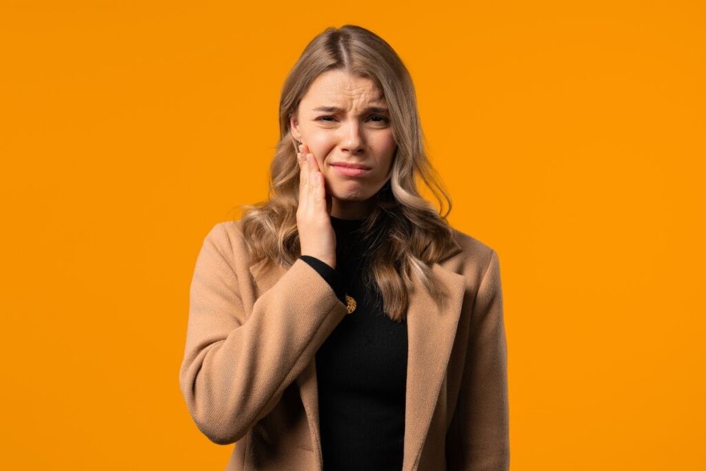 How to Stop Sensitive Teeth Pain Immediately in Antalya 2025